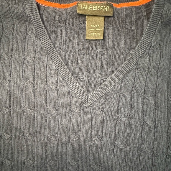 Lane Bryant V-Neck Cable Knit Sweater - Picture 4 of 5